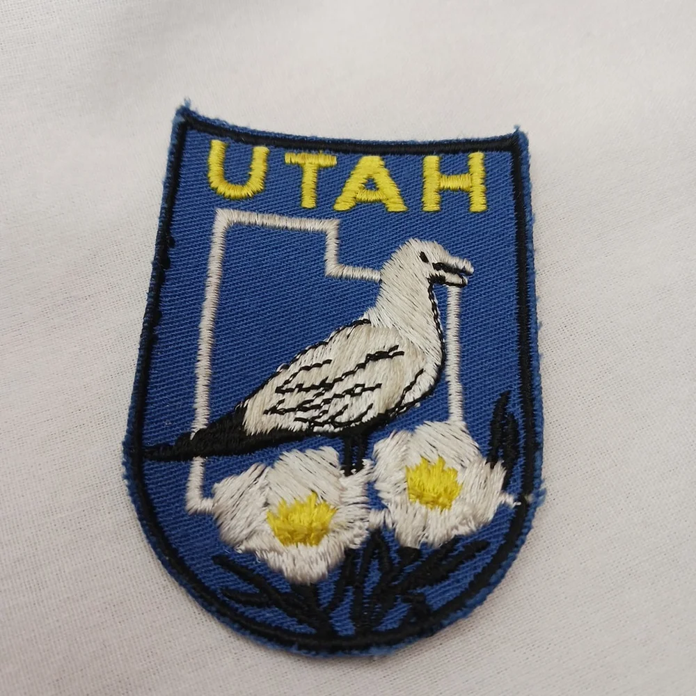 Vintage Utah Gull and Sego Lily Embroidered Patch